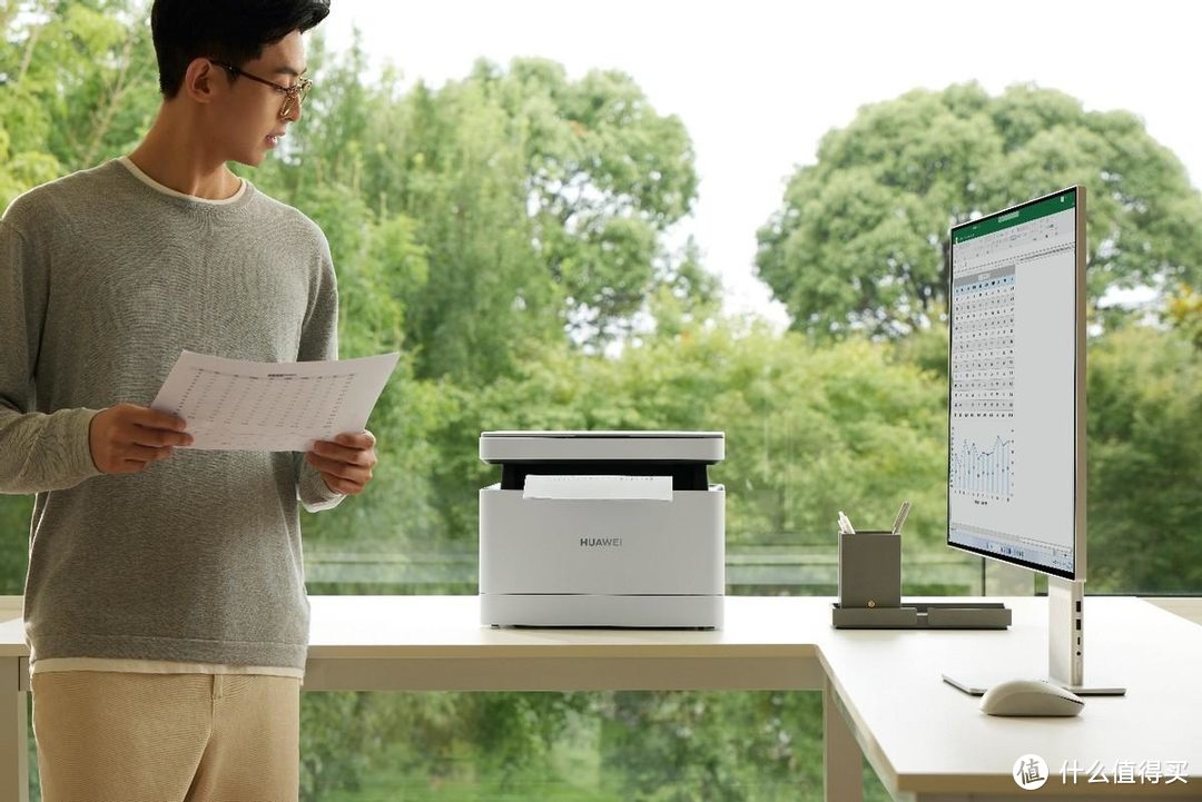 华为发布三款鸿蒙打印机：一碰打印，有娃家庭和自由职业者必备