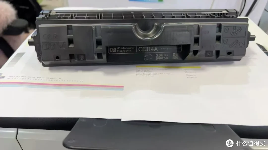400元的彩色激光打印机,家用打作业很爽,耗材还不贵